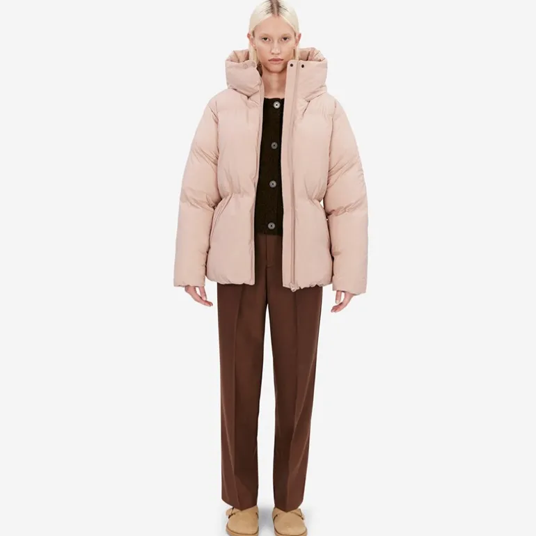 Dame Maddie Jakke Rose