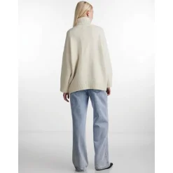 Dame Nancy Trøjer Brun