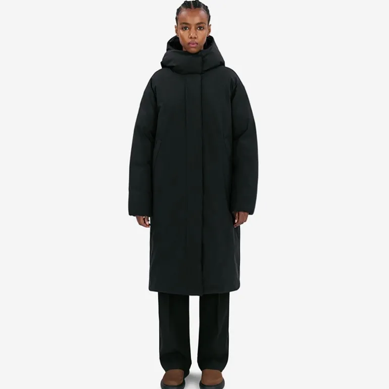 Dame Saira Jakke Sort